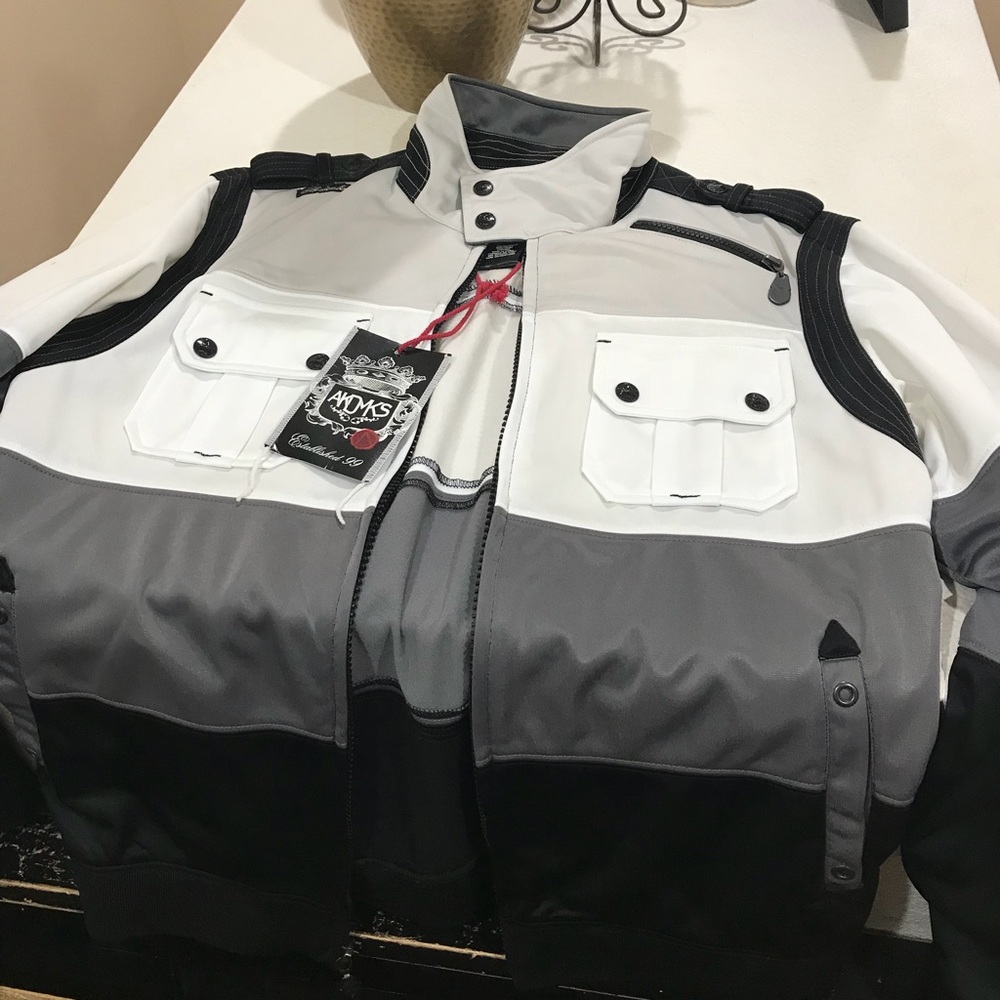Akademiks mens jacket NWT medium